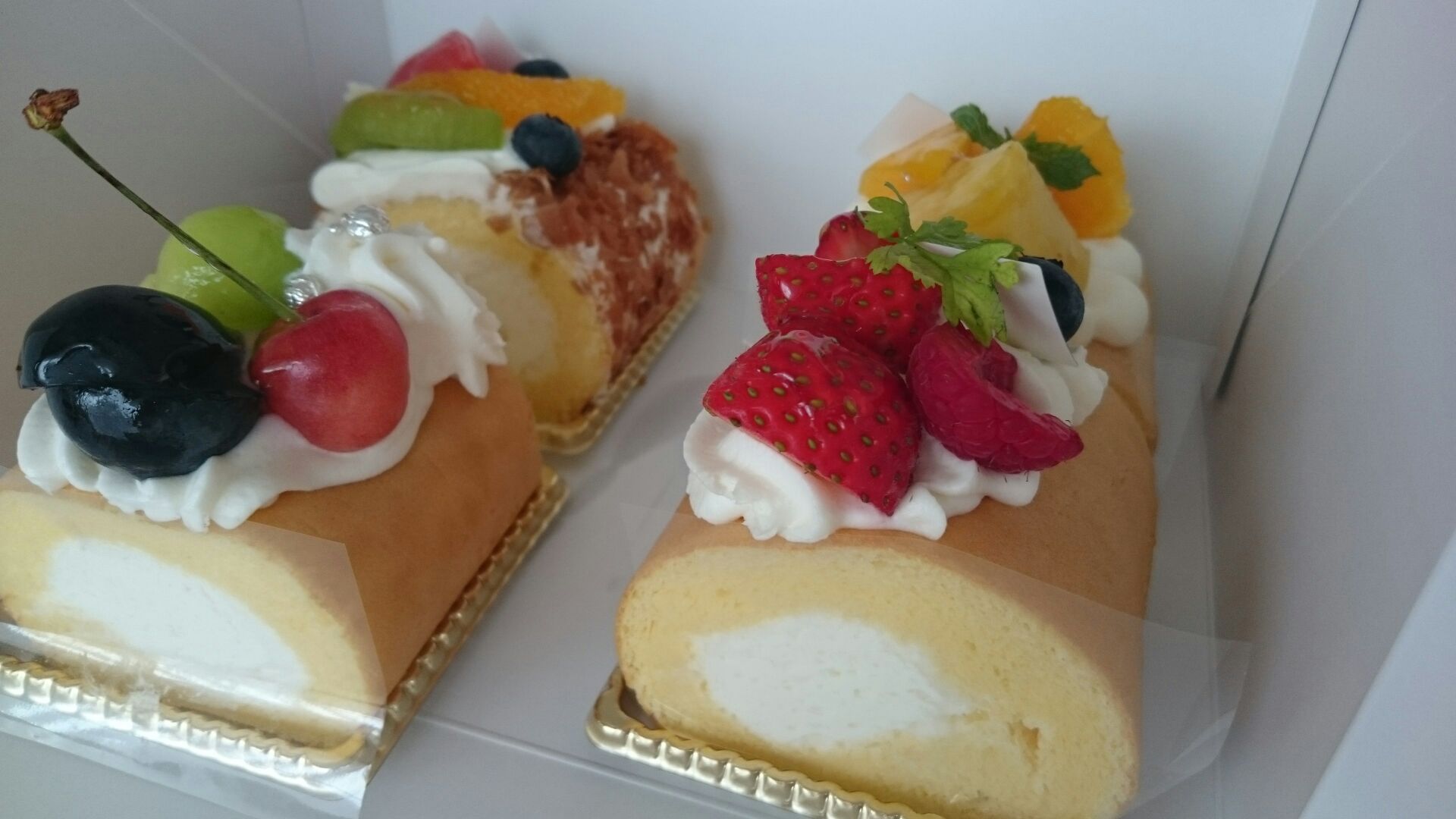 パティスリーモンシェールのケーキ 料理工房 Un Deux Trois アン ドゥ トロワ
