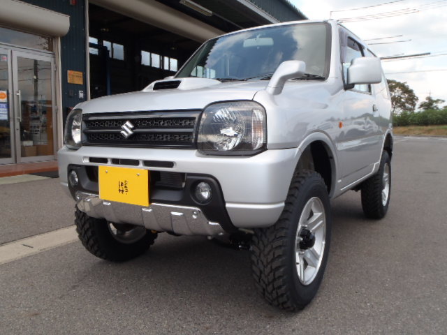 ★おススメ車★JB23W ジムニー 6型 2インチ・3インチリフトアップ車3台(*^^)v_c0213517_13520003.jpg