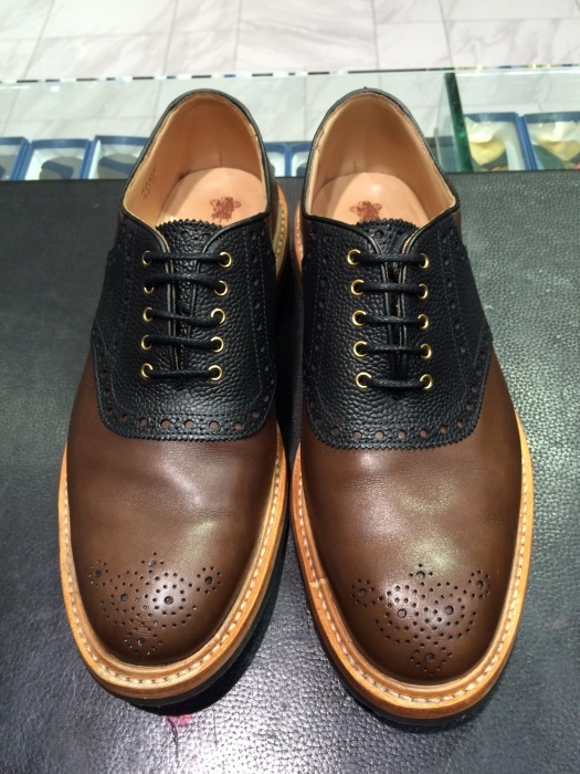 セールで買った靴を履く前に シューケア靴磨き工房 ルクアイーレ イセタンメンズスタイル 紳士靴 婦人靴のケア 修理