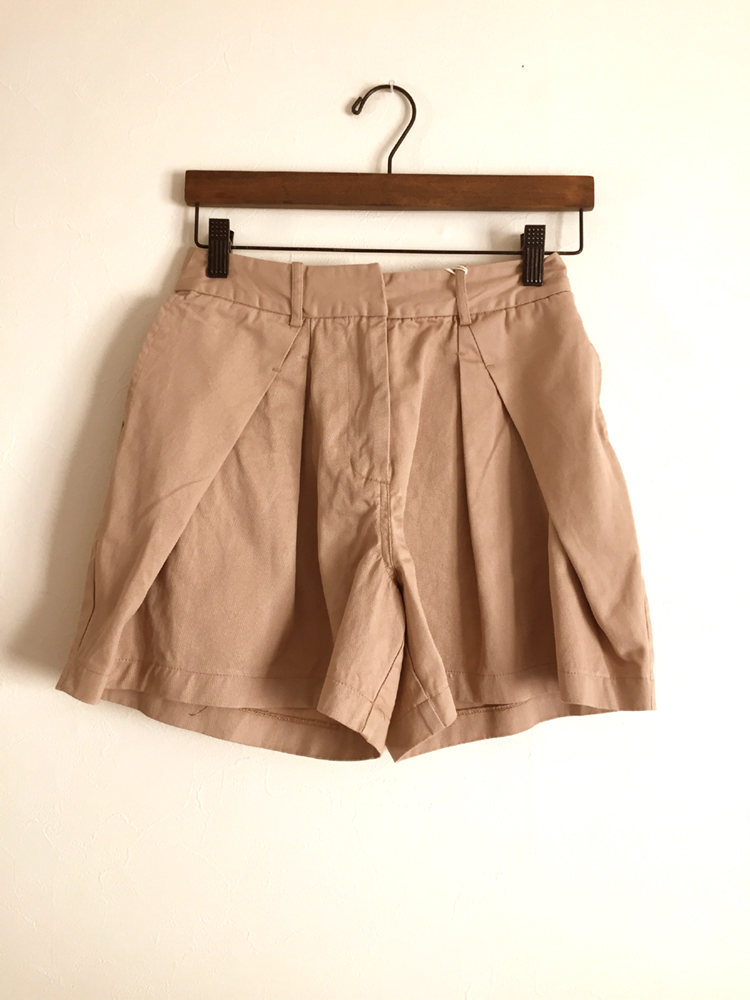 ミモレ丈の花柄スカート&ショートパンツ_a0232169_1557487.jpg