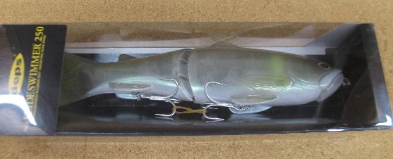 deps スライドスイマー250 6色 入荷しました。_a0153216_20184267.jpg
