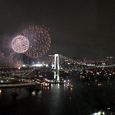 葉山と東京湾大華火祭_d0248537_1445058.jpg