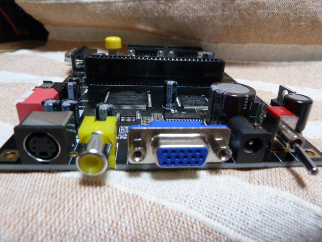 ファミコン互換機 その2 : てきとうにブログ ファミコン互換機 その2 : てきとうにブログ
