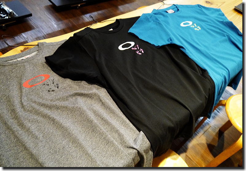 OAKLEY Tシャツ_f0178858_11343088.jpg