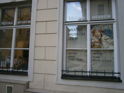 b0174108_0105496.jpg
