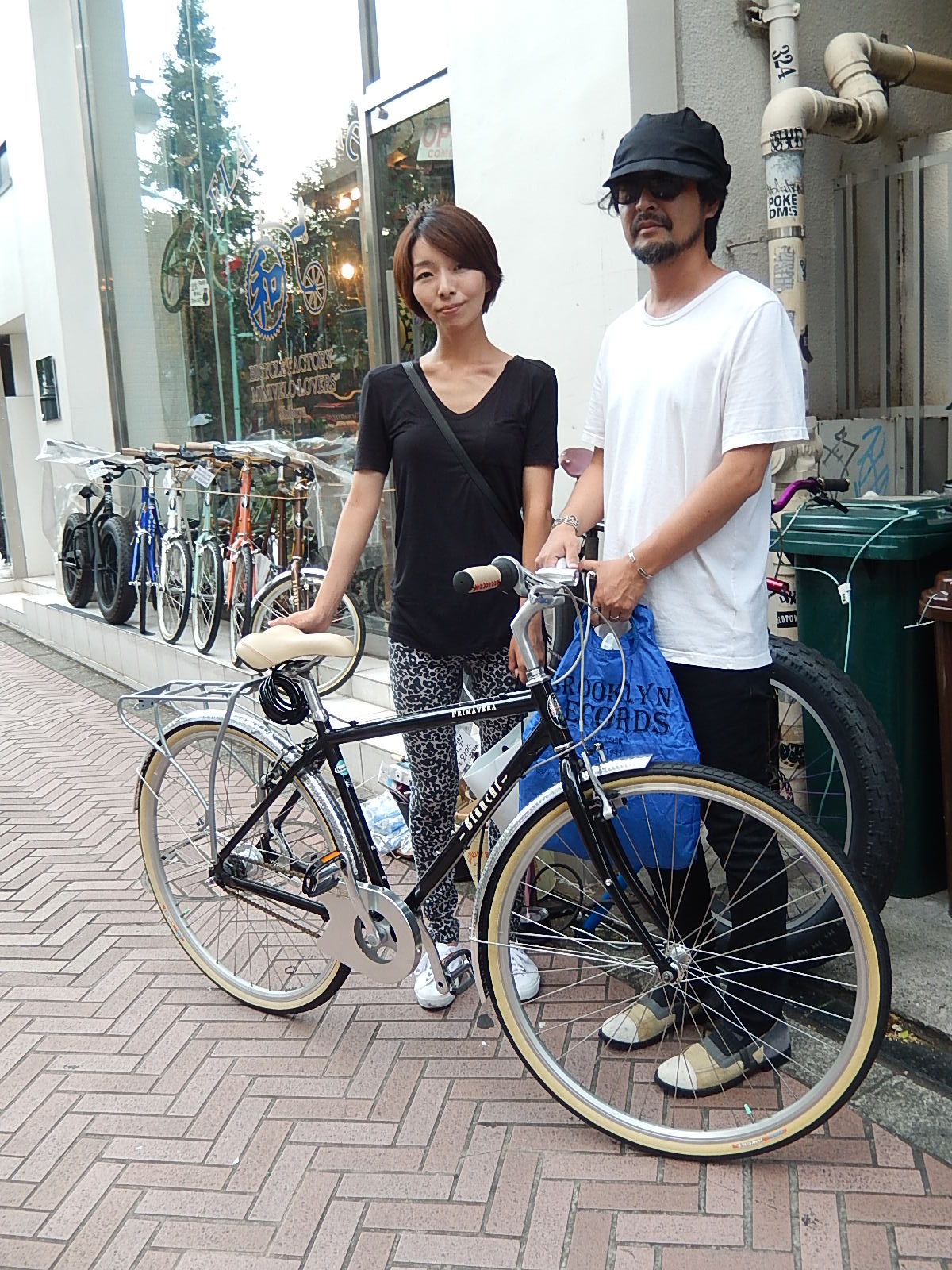 8月13日　渋谷　原宿　の自転車屋　FLAME bike前です_e0188759_17471022.jpg
