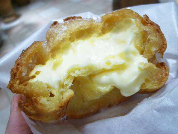 シュークリーム専門店 ビアードパパ 大塚店_c0152767_13533737.jpg
