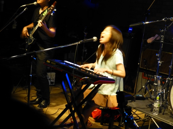 8月2日、カラフル夏の2デイズライブ2日目のライブレポ♪ vol.2_e0188087_14435050.jpg