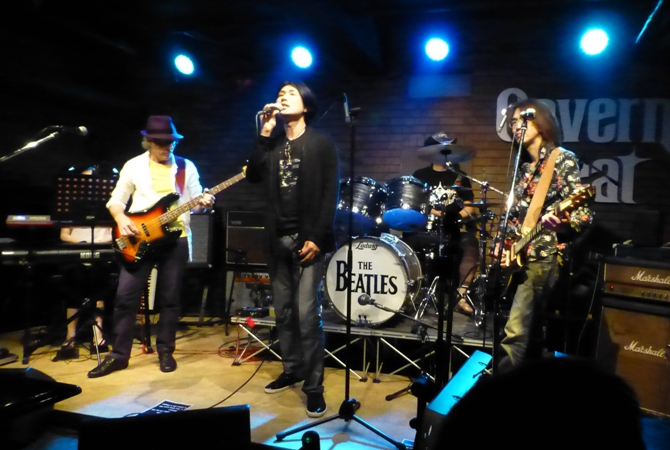 8月1日、カラフル夏の2デイズライブ初日のライブレポ♪ _e0188087_2015617.jpg