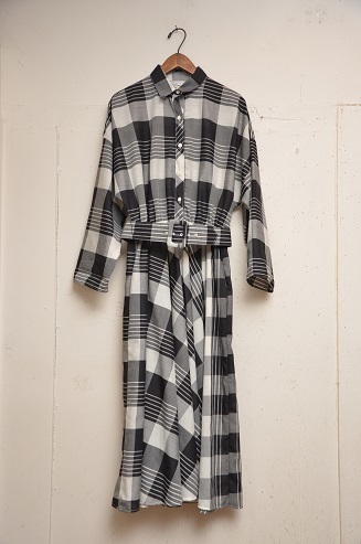 New Arrival♪Vintage Onepiece._d0149293_18210030.jpg