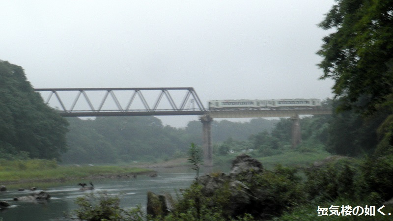 e0304702_08085620.jpg