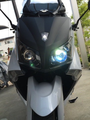 Tmax530 ウィンカーバルブled化と ヘッドライトhid化 My Garage