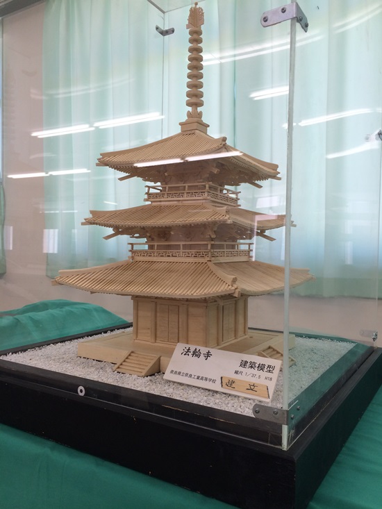 塔の模型 : 国産材・県産材でつくる木の住まいの設計 FRONTdesign 塔の模型 : 国産材・県産材でつくる木の住まいの設計 FRONTdesign