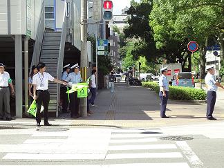 新任交通安全指導員研修会　　　　　―高知県交通安全指導員協議会―_c0219544_1116568.jpg