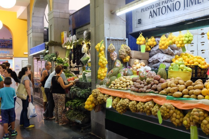 Mercado de Vegueta グランカナリア島のラス パルマス中央市場_b0246303_03171491.jpg