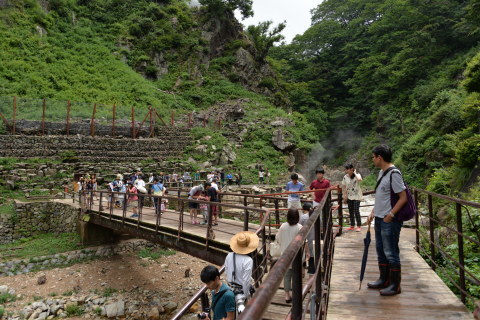 e0335926_18412000.jpg