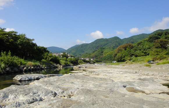a0056140_16402218.jpg