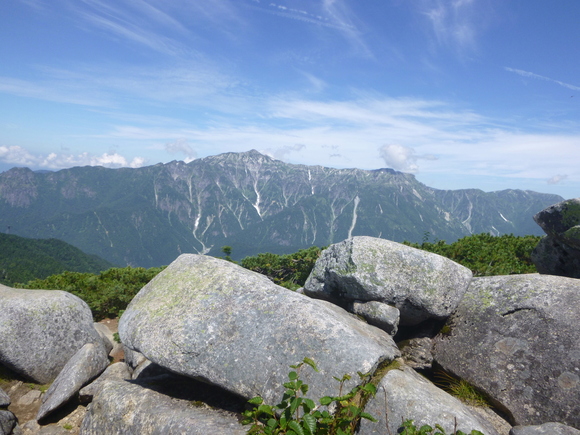 北アルプス　西穂丸山 (2,452M) に登る_d0170615_17395362.jpg