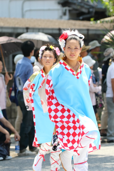第62回よさこい祭り 本番2日目 梅乃連（梅ノ辻町内会踊り子連） その1_a0077663_785377.jpg