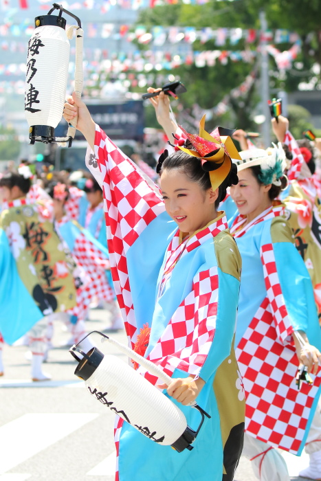 第62回よさこい祭り 本番2日目 梅乃連（梅ノ辻町内会踊り子連） その1_a0077663_785553.jpg