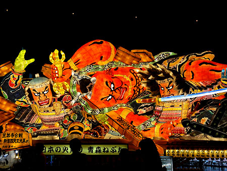 ねぶた祭り_f0098628_1972994.jpg