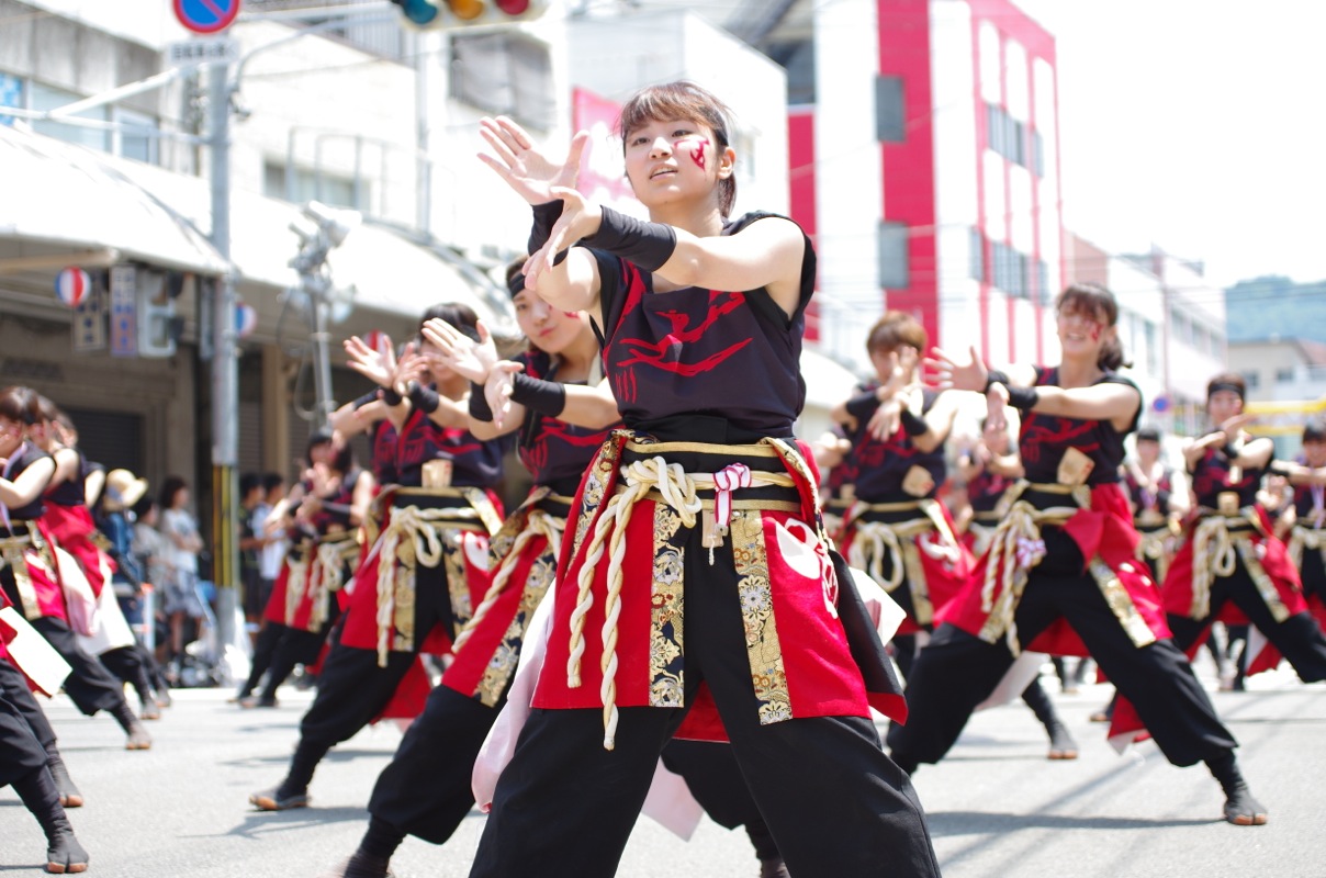 高知よさこい２０１５本番二日目その８（早稲田大学“踊り侍”）_a0009554_21372599.jpg