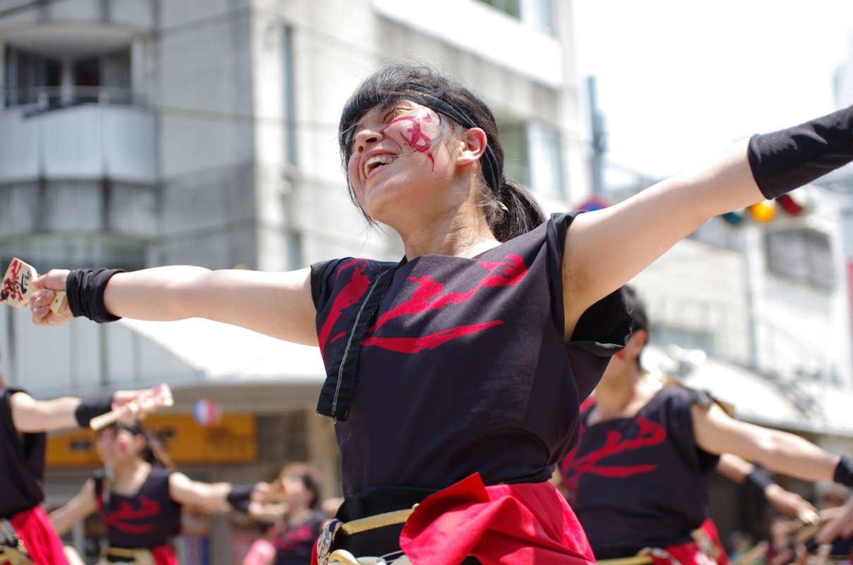 高知よさこい２０１５本番二日目その８（早稲田大学“踊り侍”）_a0009554_21451630.jpg