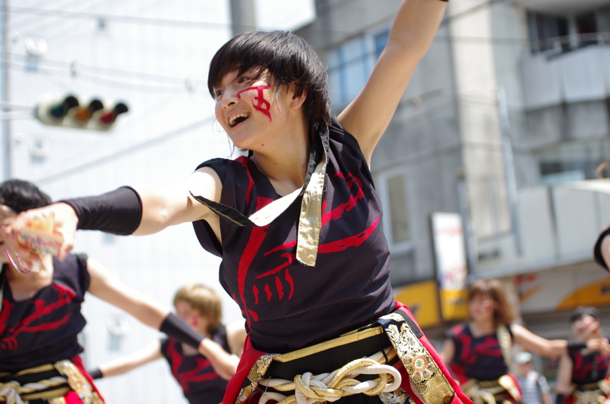 高知よさこい２０１５本番二日目その８（早稲田大学“踊り侍”）_a0009554_2147139.jpg