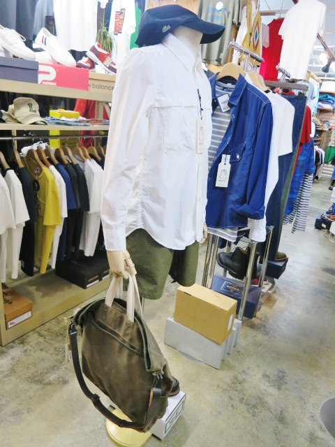 Kato ・・・ WHITE PinOxford WORK SHIRTS!★!_d0152280_0234835.jpg