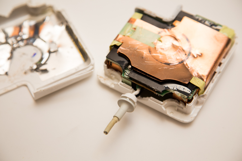 MacBookPro Magsafe電源ケーブル断線修理 DIY_b0229469_10133063.jpg