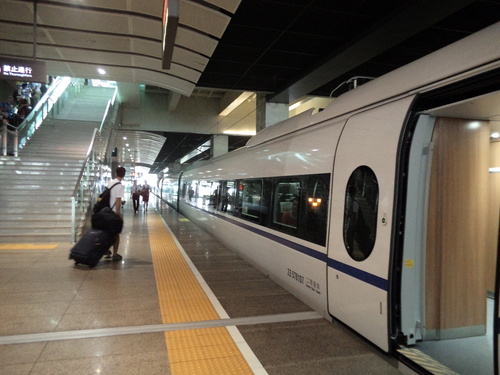 北京から高鉄で上海へ_e0249060_13105253.jpg