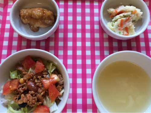 8月20日の給食 お誕生日献立でした♪_c0293682_13010354.jpg