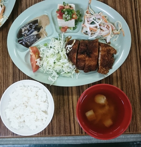 夏休み八坂センターの夕食は…_d0265607_223461.jpg