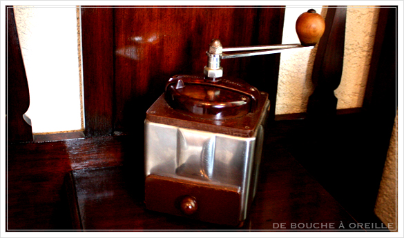 moulin a cafe プジョー コーヒーミル PEUGINOX_d0184921_16323157.jpg