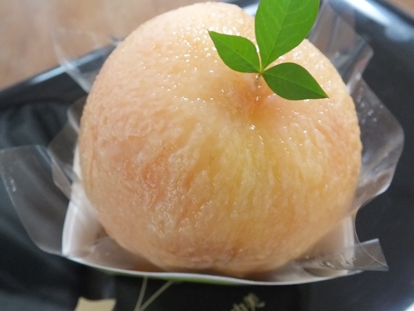 桃のケーキ♡_d0030894_10533365.jpg