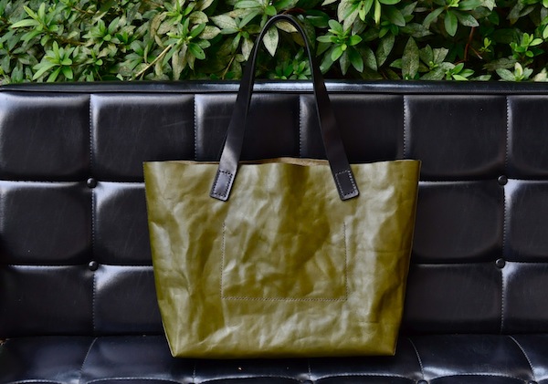 leather tote  black x green_b0172633_2039194.jpg