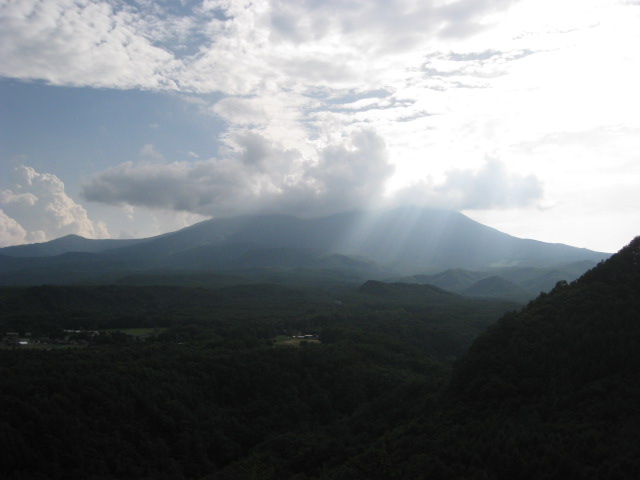 阿寺渓谷と御嶽山_d0168669_2345819.jpg