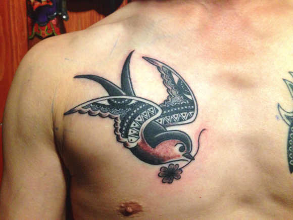ツバメのトライバル shun Gooddays Tattoo ツバメのトライバル shun Gooddays Tattoo