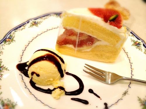 アン_e0292546_13553040.jpg