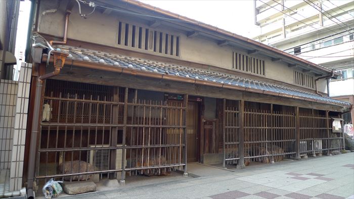 安立(あんりゅう)と紀州街道の街並み_f0139570_16394476.jpg