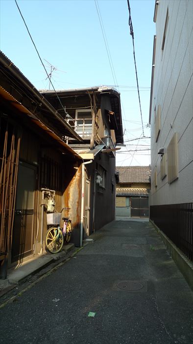 安立(あんりゅう)と紀州街道の街並み_f0139570_18174831.jpg