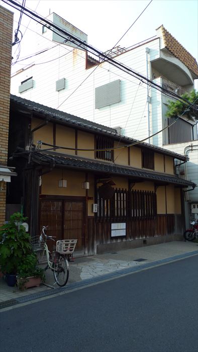 安立(あんりゅう)と紀州街道の街並み_f0139570_18244624.jpg