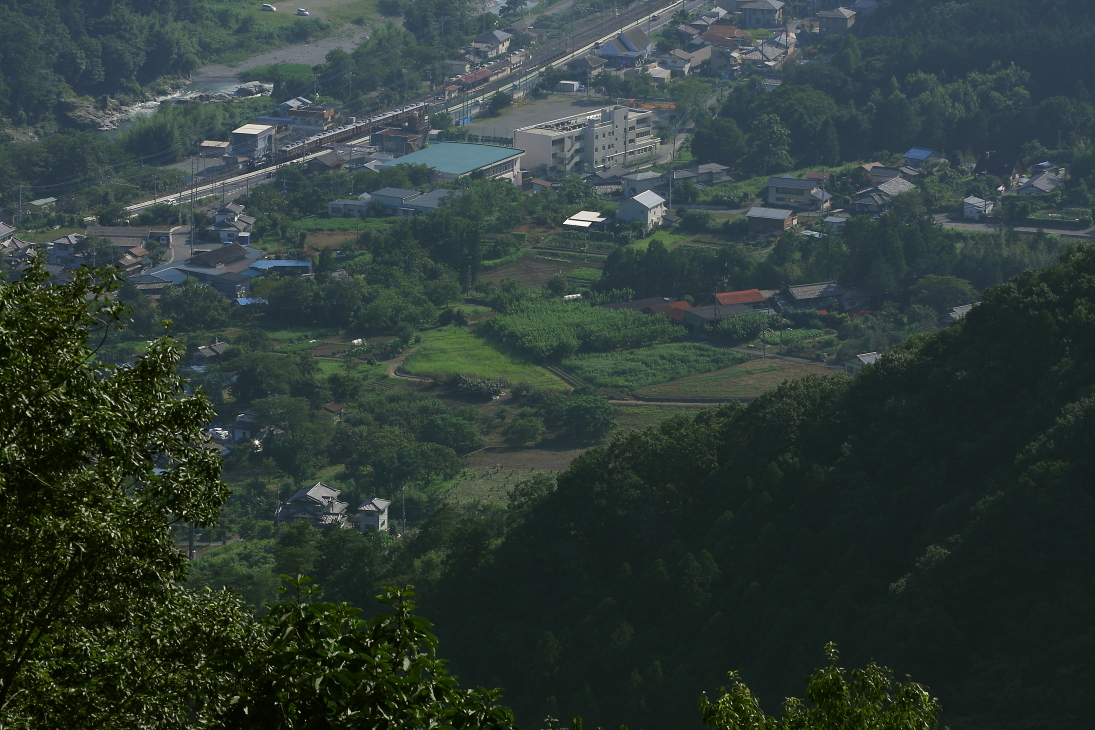 日射しは夏から秋へ - 2015年晩夏・秩父 - _b0190710_23312951.jpg