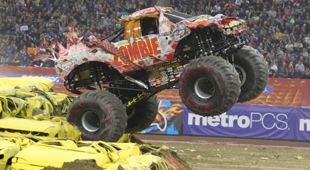 MONSTER JAM JAPAN!!!_f0215134_039158.jpg