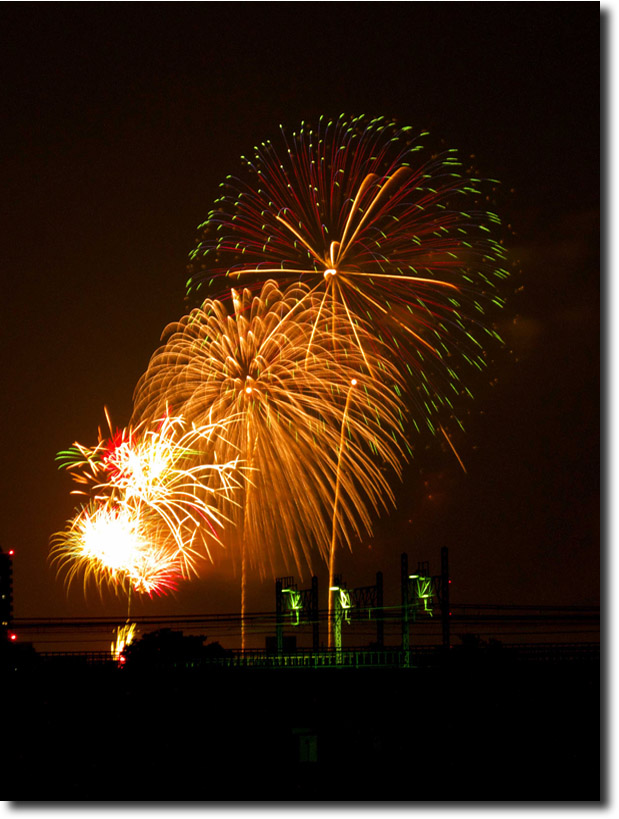 板橋の花火・・・　８月１日_c0124497_122262.jpg