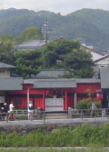●神社の造形―頓宮、御旅所_d0053294_1465653.jpg