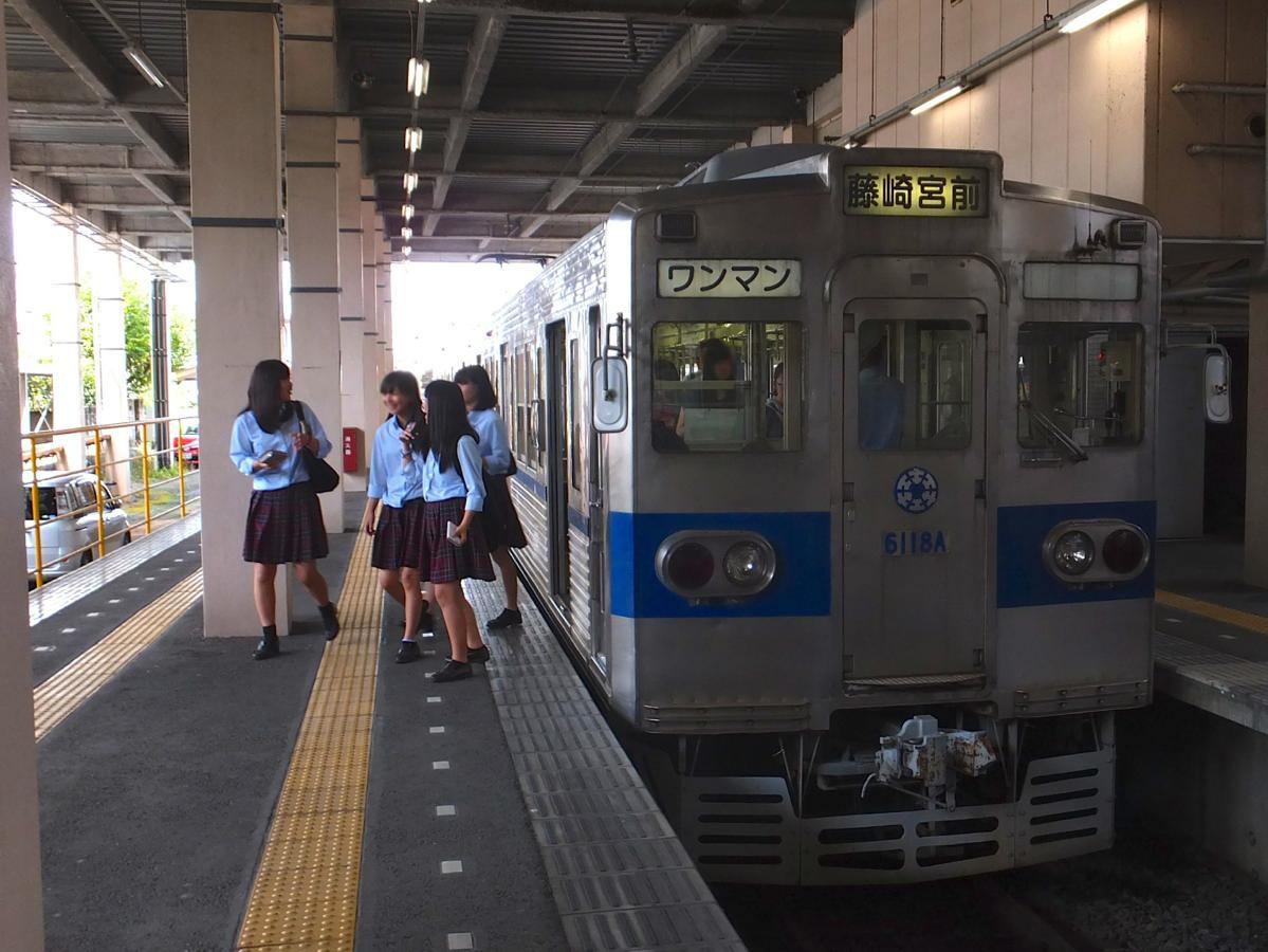熊本電鉄 3 藤崎宮前駅と併用軌道 黄色い電車に乗せて 熊本電鉄 3 藤崎宮前駅と併用軌道 黄色い電車に乗せて