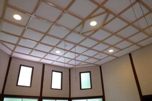 旧スイス公使館(深山荘)<歴史的建造史跡> ごま塩マッチの歴史探訪