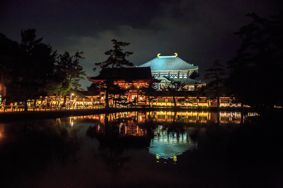 東大寺万燈供養会！_b0128581_2235237.jpg