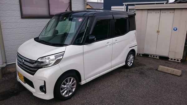 新しい車両が来ましたよ~。。。_f0065444_16495956.jpg